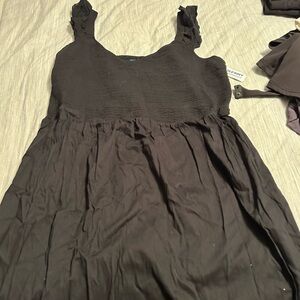 Black Sleeveless Dress